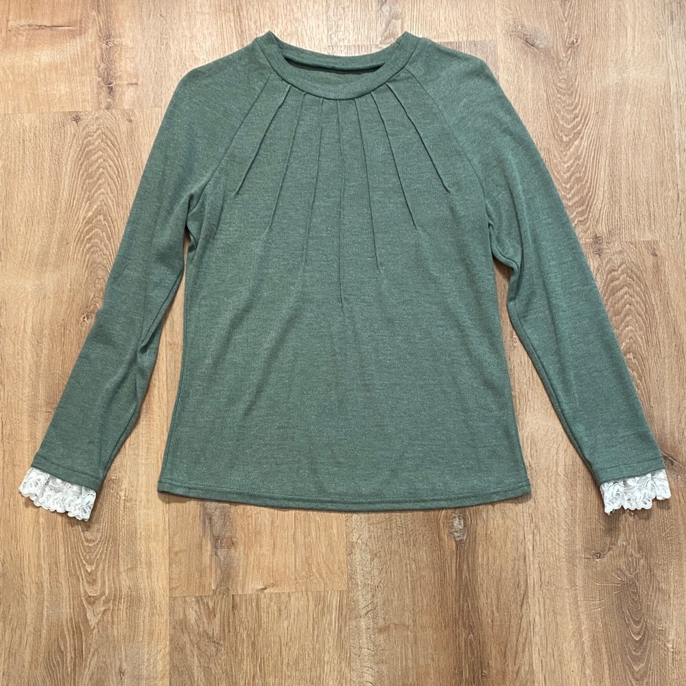 SHEIN Olive Green Blouse with Lace Cuffs EUC - Size Medium